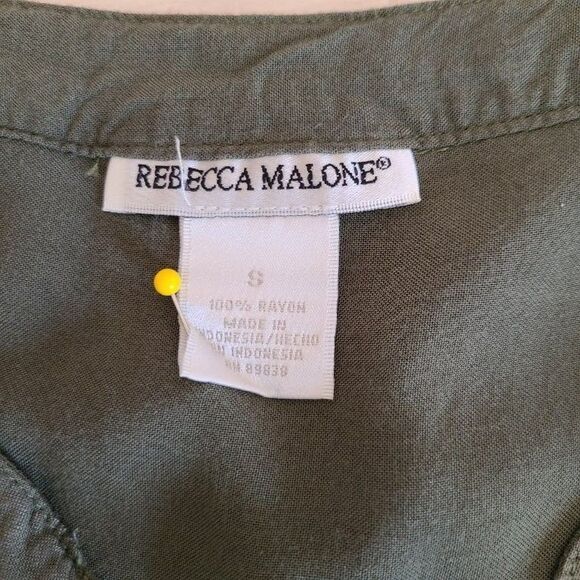 Rebecca Malone Green Blouse S – Rayon V-Neck, Button Tab Sleeves, Lightweight - Picture 4 of 7